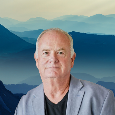 EA Clarke — Pivot + Edge